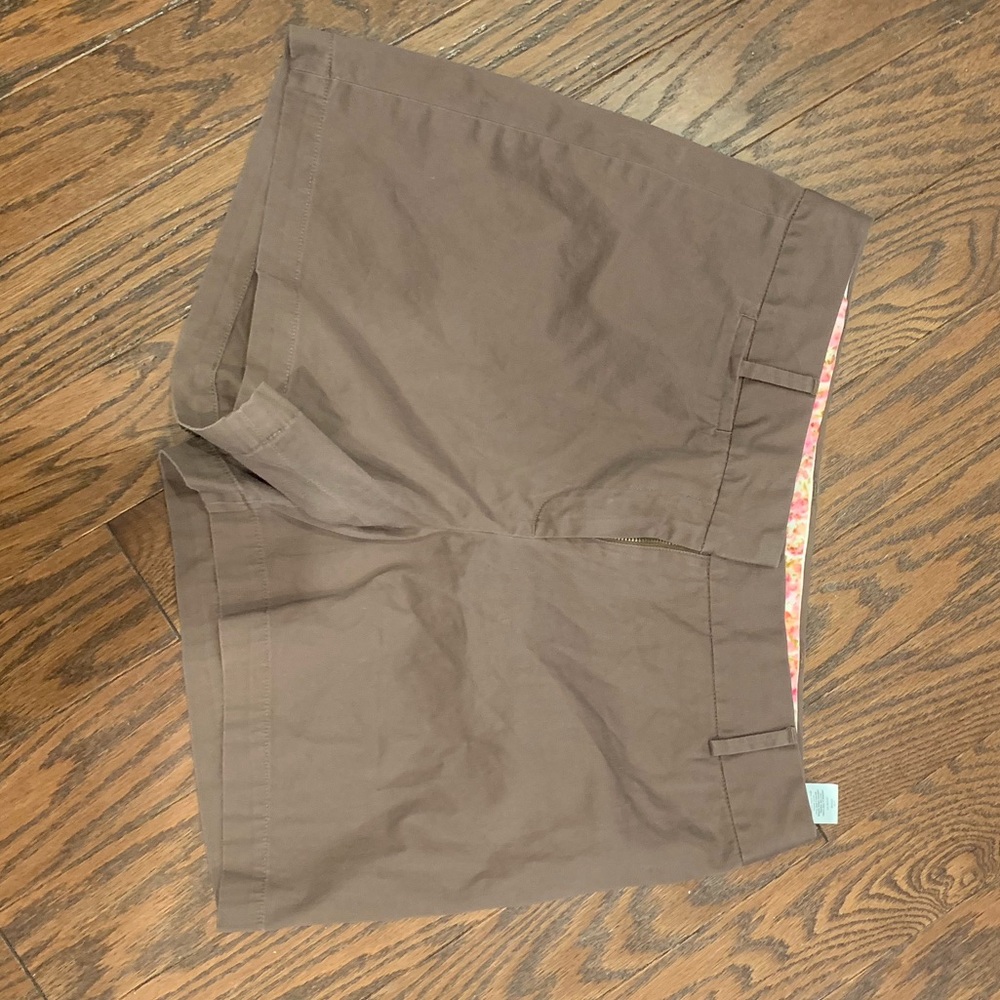 Size 12P brown Talbots shorts